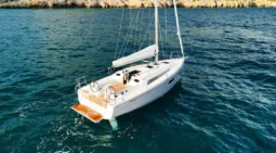 OCEANIS 34.1 = REF 024T full