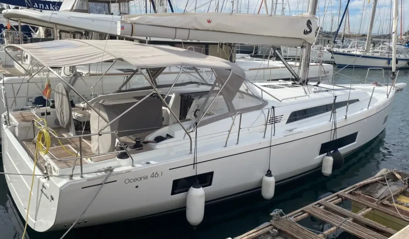 OCEANIS 46.1 = REF 011T full