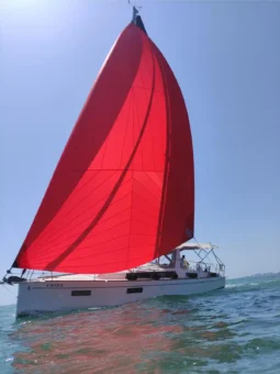 OCEANIS 38.1 = REF 113V