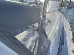 OCEANIS 38.1 = REF 113V