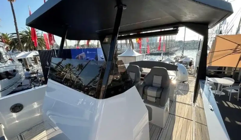 KATTUM YACHTS = REF 135V full