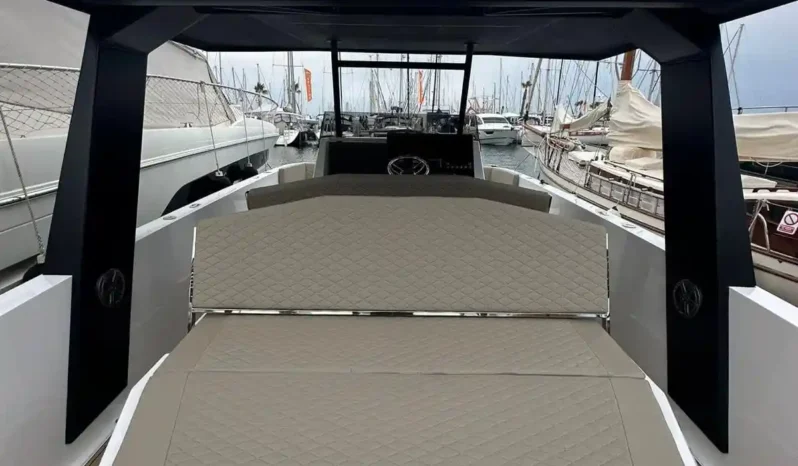 KATTUM YACHTS = REF 135V full