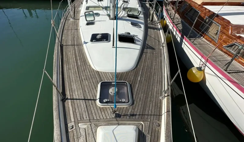 OCEANIS CLIPPER 473 = REF 153VG full