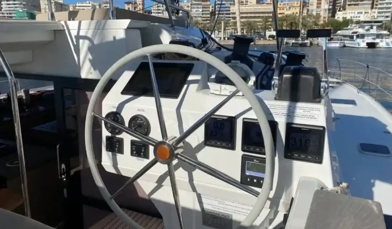 FOUNTAINE PAJOT – SABA 50 = REF 157VN full