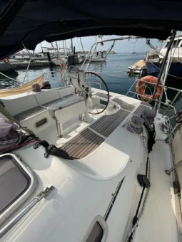 OCEANIS 393 CLIPPER = REF 191VM full