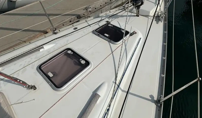 OCEANIS 393 CLIPPER = REF 191VM full