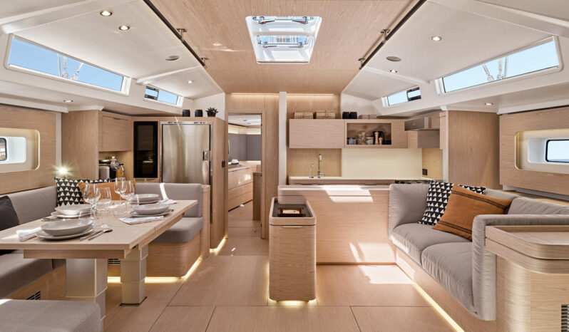 Oceanis Yacht 60 STOCK full