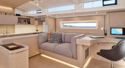 Oceanis Yacht 60 STOCK full