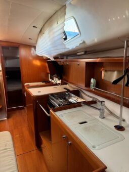 OCEANIS 40 = REF 218V full