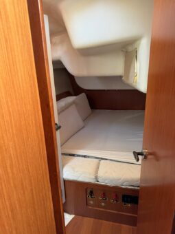 OCEANIS 40 = REF 218V full