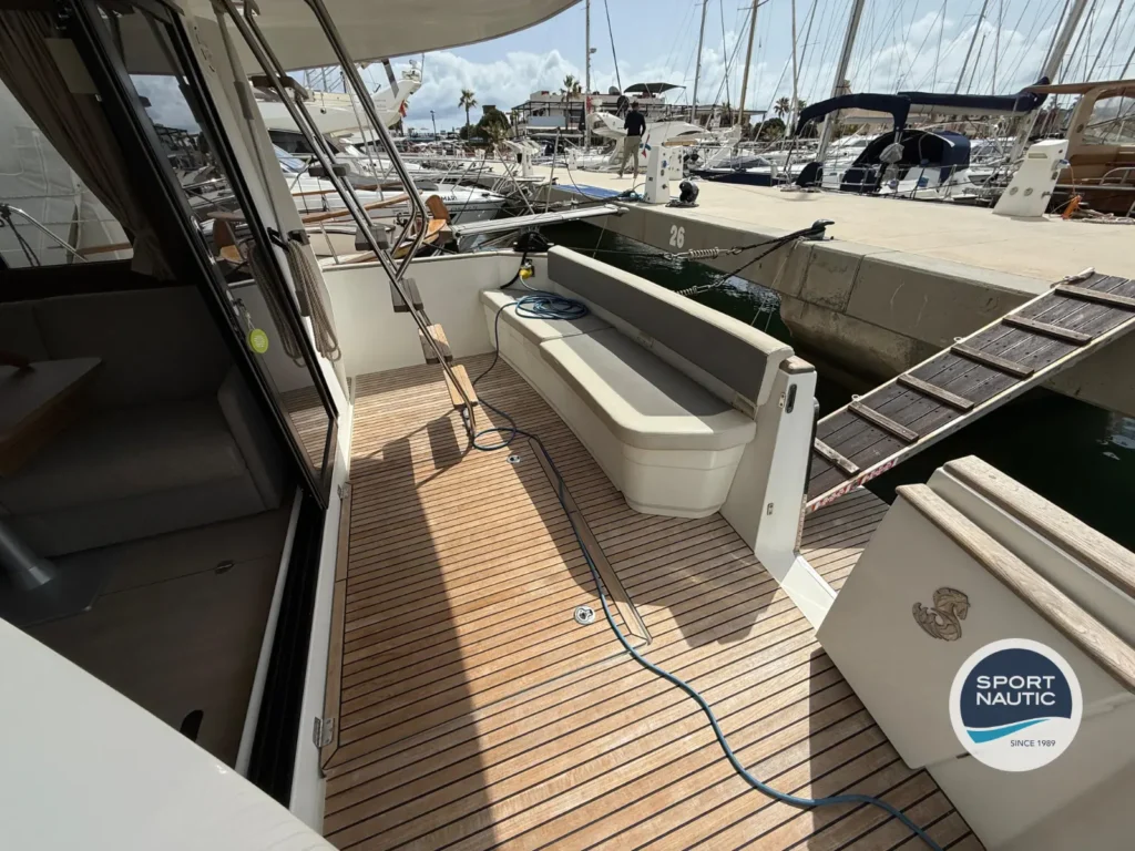 Swift Trawler 34 Fly - REF 006T