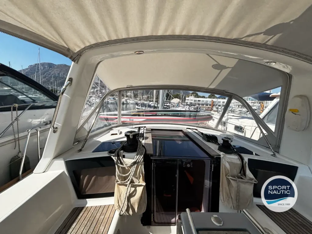 Oceanis 41 – REF 005T