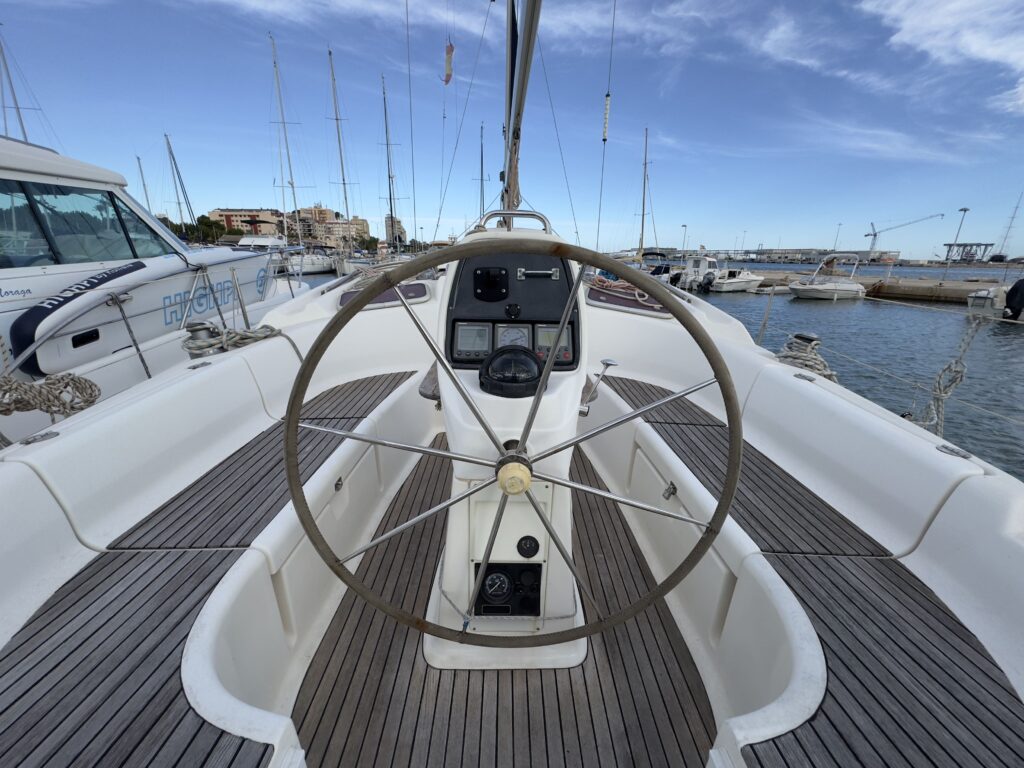 Bavaria 37 Cruiser - REF 017T