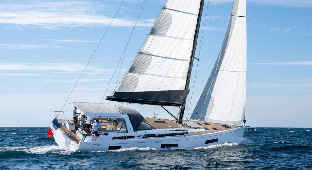 Oceanis Yacht 60