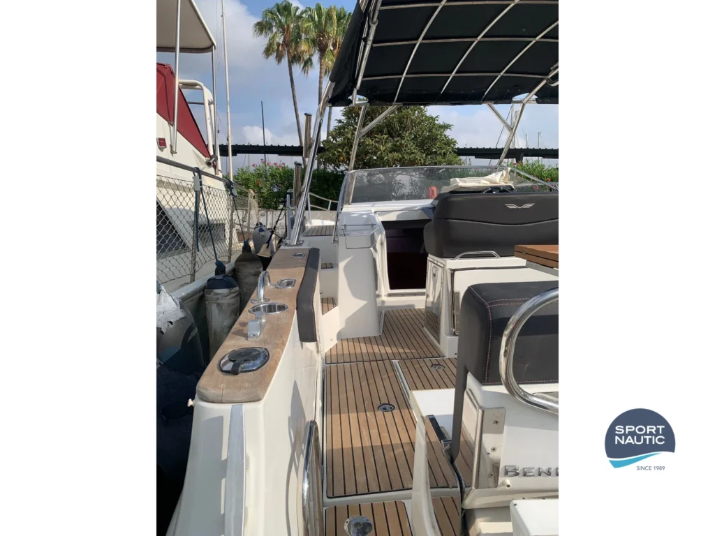 Flyer 8.8 SUNdeck - REF 040P