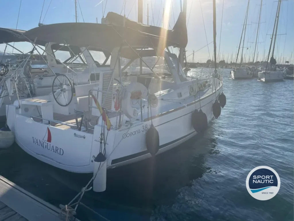 Oceanis 38.1 - REF 038P