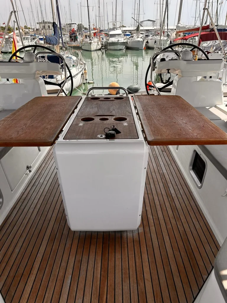 Jeanneau Sun Odyssey 54 - REF 228C