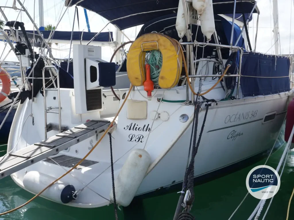 Oceanis Clipper 343 - REF 213C