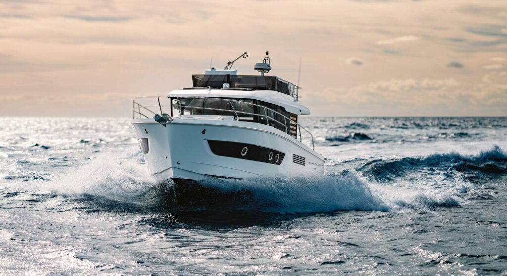 Swift Trawler 37 Fly – NUEVO