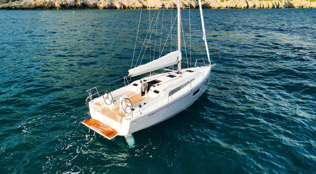 Oceanis 34.1 - STOCK