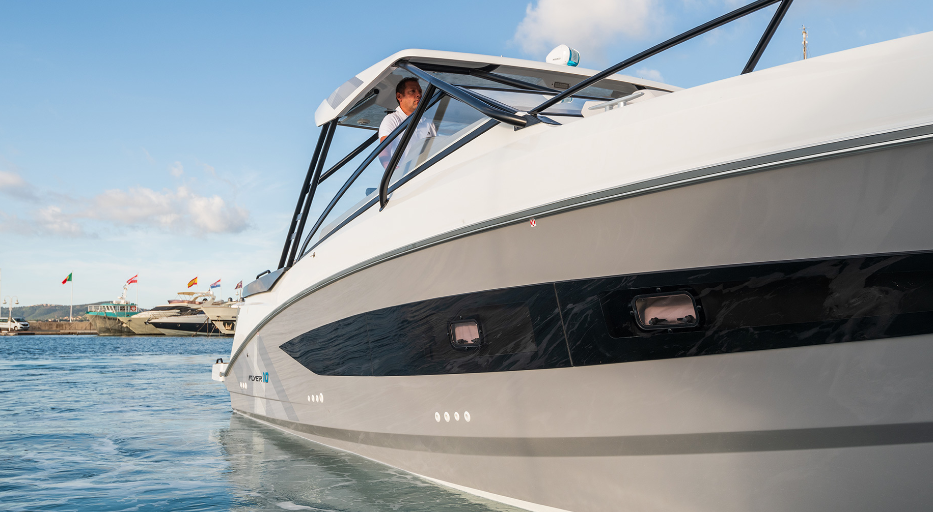 SPORT NAUTIC - Flyer 10 Pilot edition_2