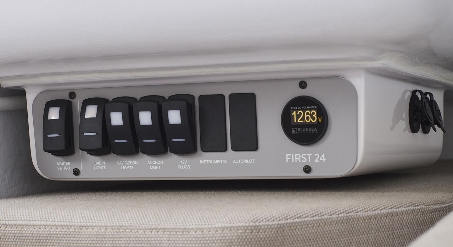 Beneteau - First 24_9