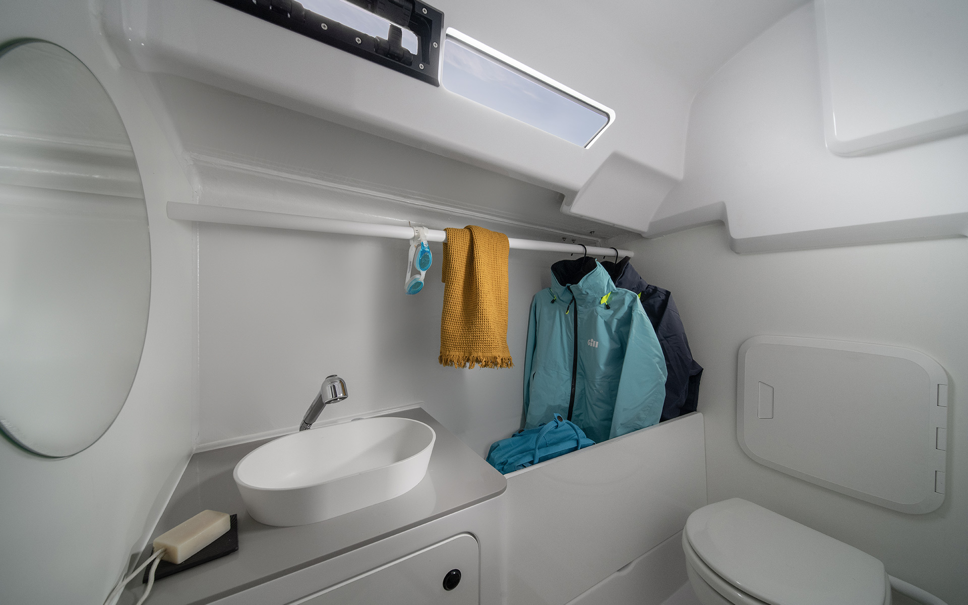 Beneteau - First 30_14