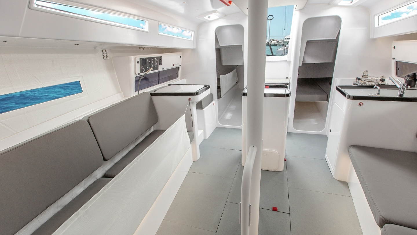 Beneteau - First 36SE_11