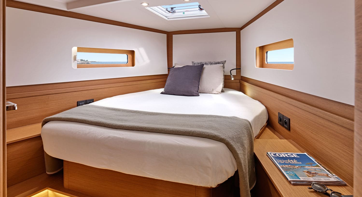 Beneteau - First 44_22