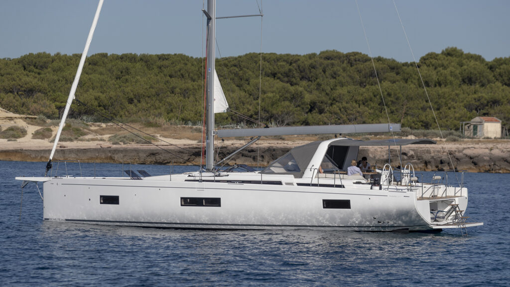 Oceanis Yacht 54 - STOCK