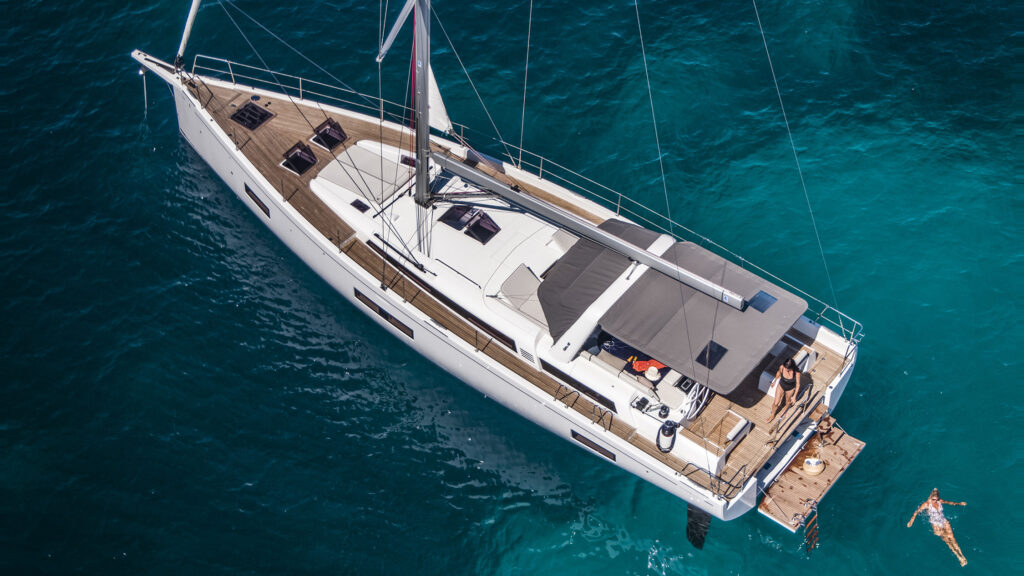 Oceanis Yacht 54 - STOCK