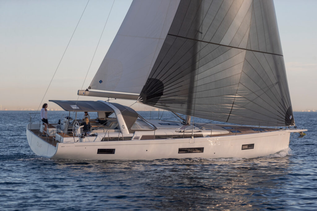 Oceanis Yacht 54 - STOCK