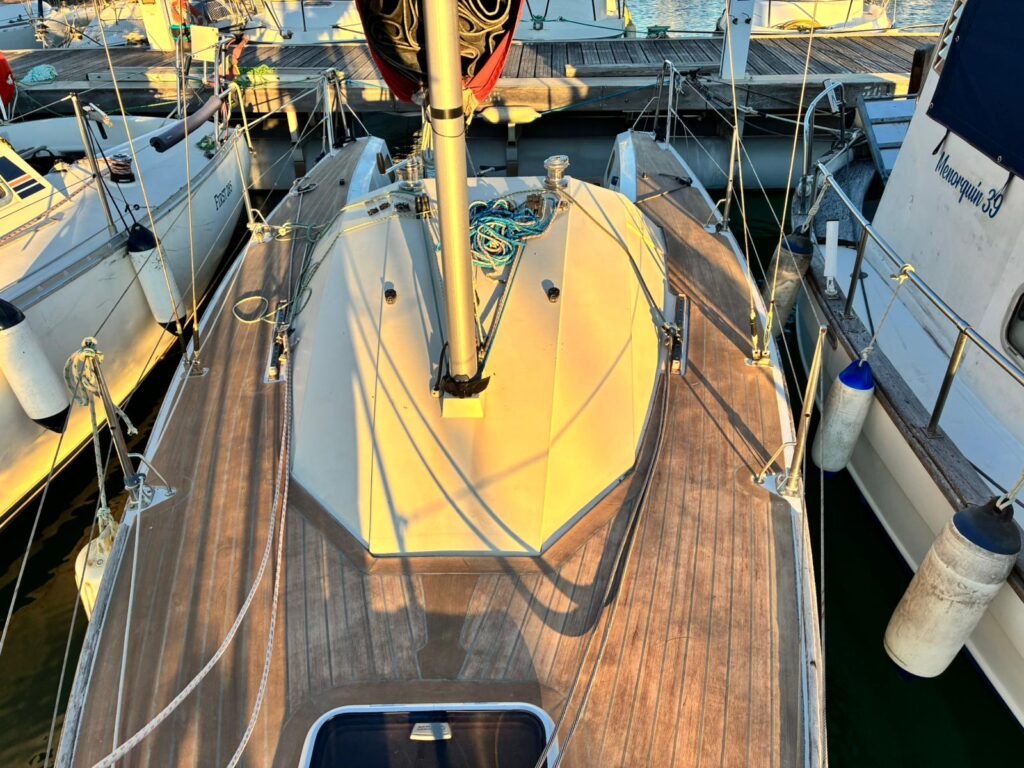 Waarschip 700 LD - REF 105V