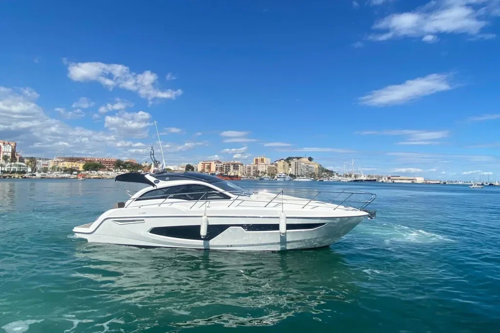 Sessa Marine C38 - REF 002T