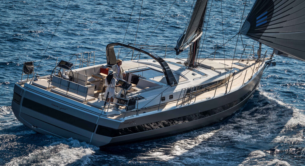 Oceanis Yacht 62 - REF 107G