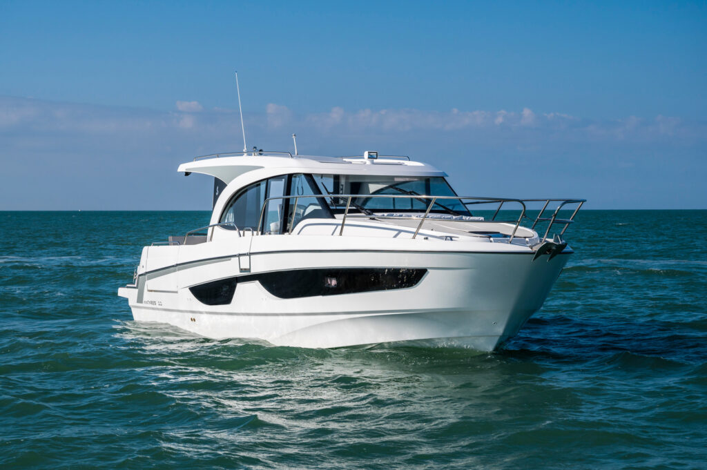 Antares 11 Coupe - STOCK