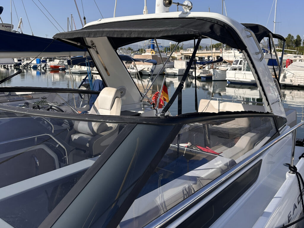 Jeanneau Leader 30 - REF 056P