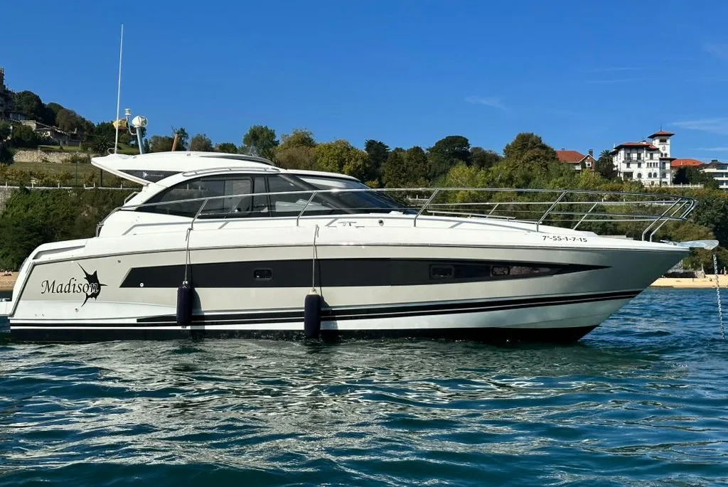 Jeanneau Leader 36 - REF 047S