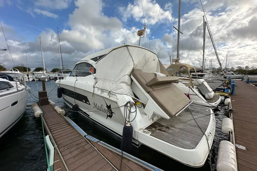 Jeanneau Leader 36 - REF 047S