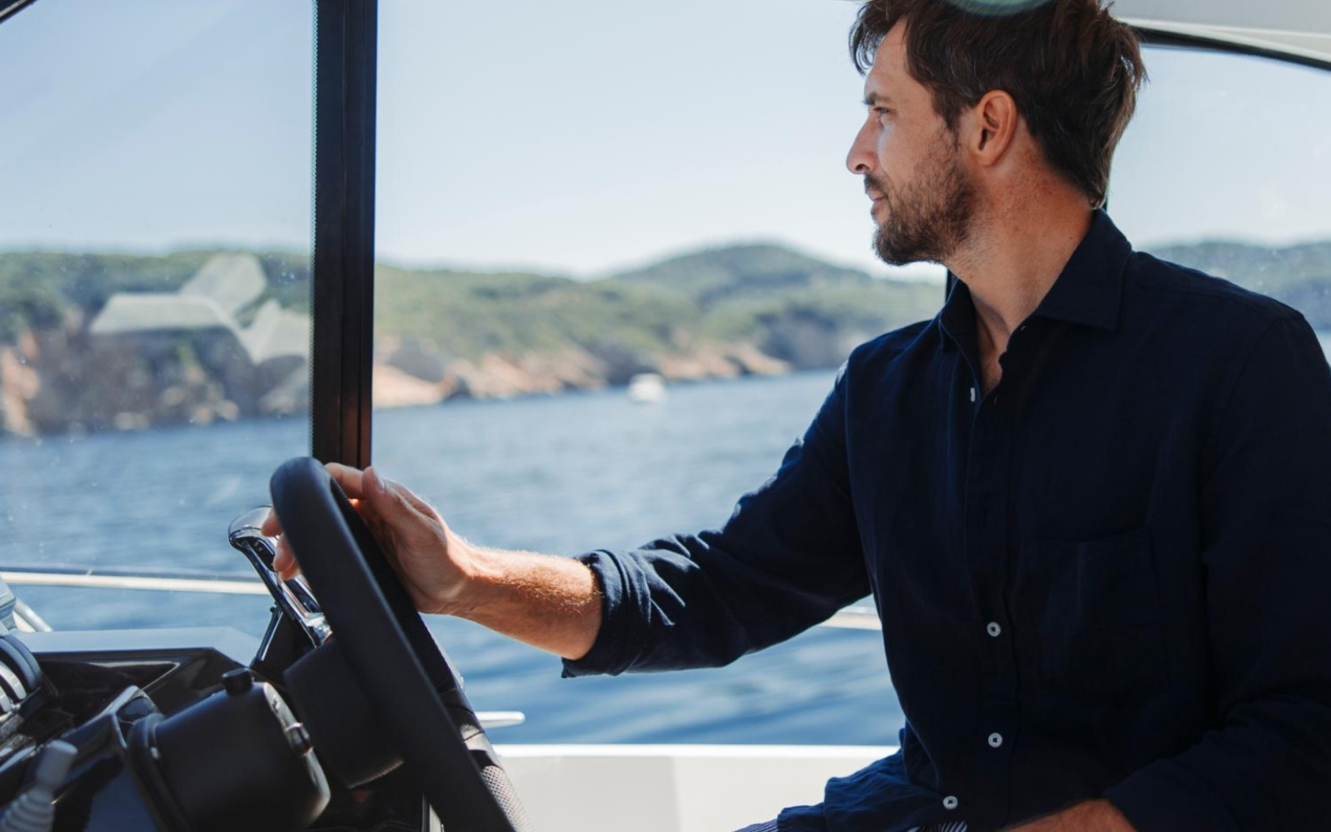 SPORT NAUTIC - Antares 9_17