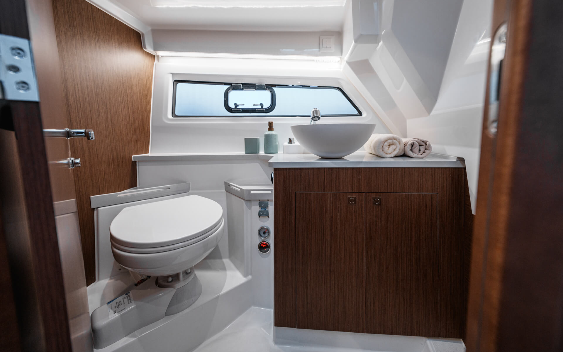 SPORT NAUTIC - Antares 9_23