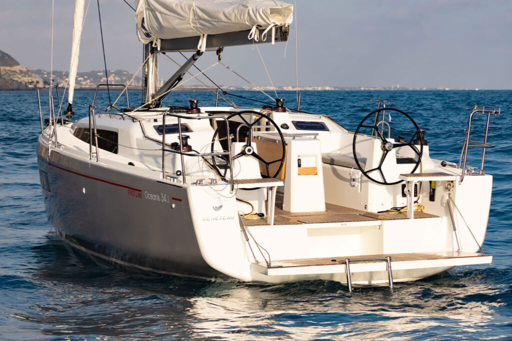 Oceanis 34.1 - STOCK