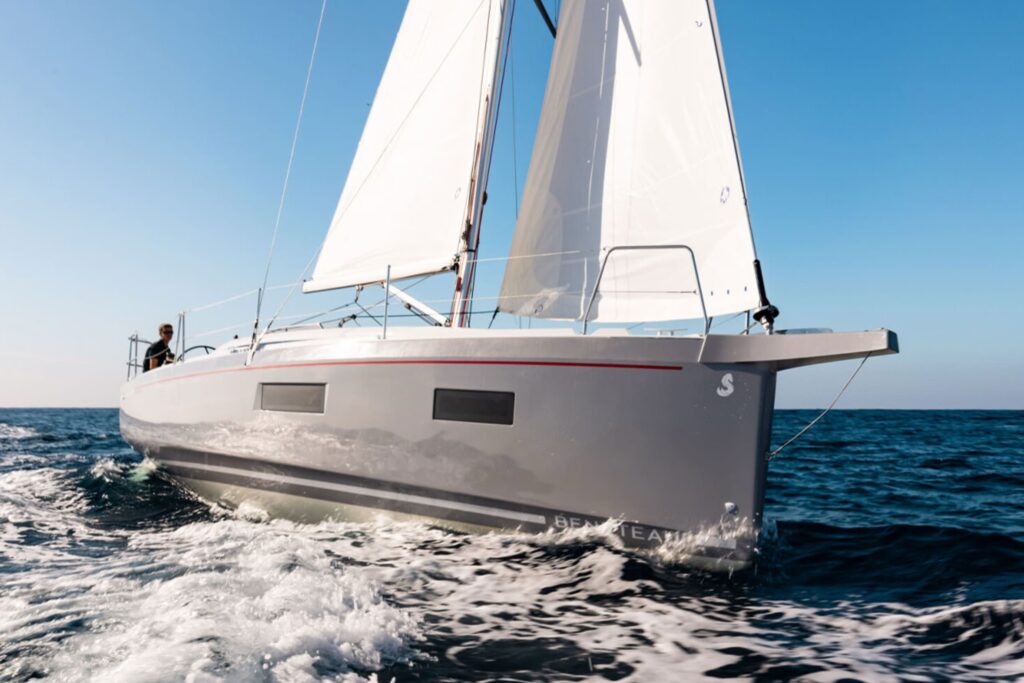 Oceanis 34.1 - STOCK