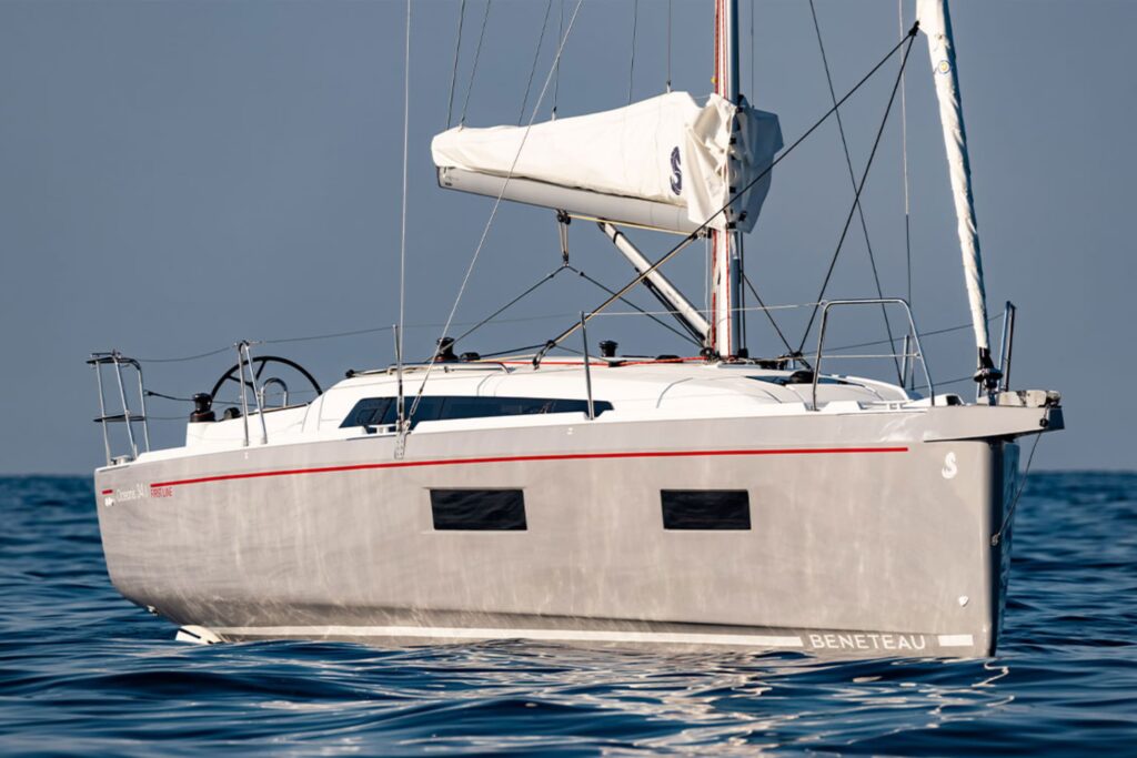 SPORT NAUTIC - Oceanis 34.1_7
