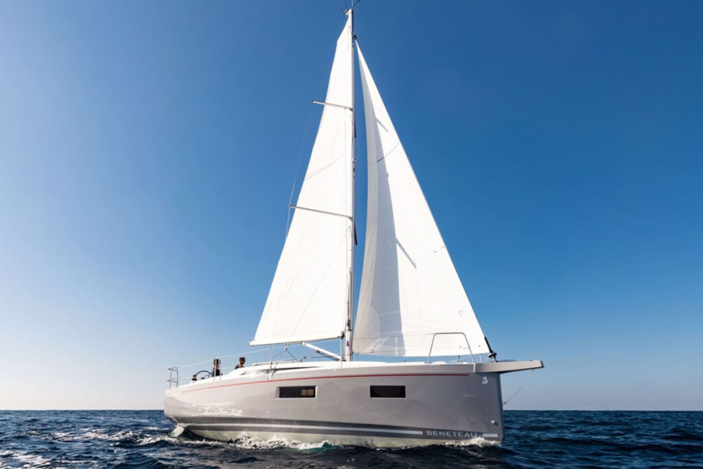 SPORT NAUTIC - Oceanis 34.1_8