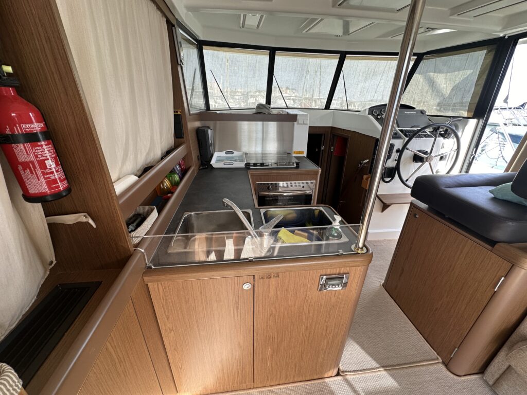 Swift Trawler 34 Fly – 055P