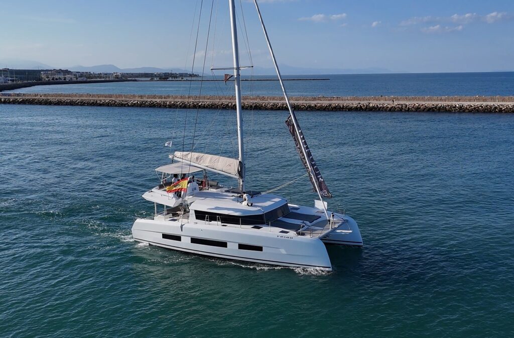Dufour 48 Sail - REF 053T