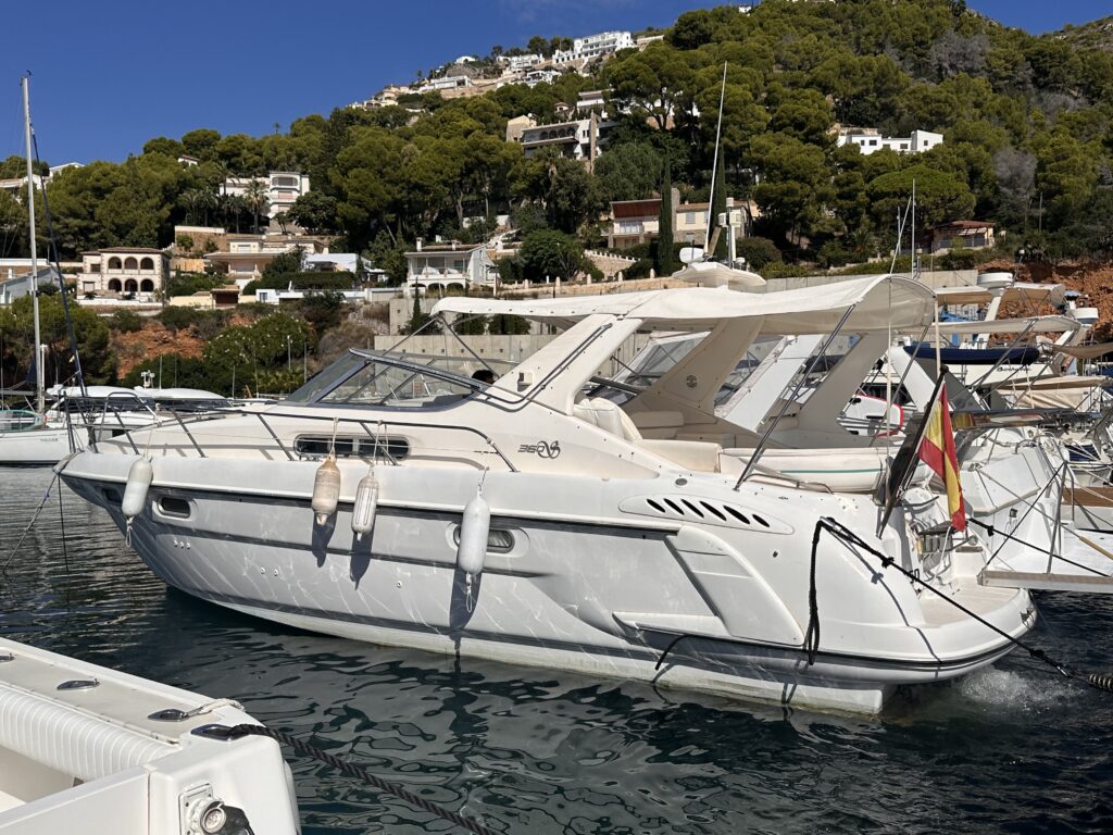 Sealine 360 Ambassador - REF 043P