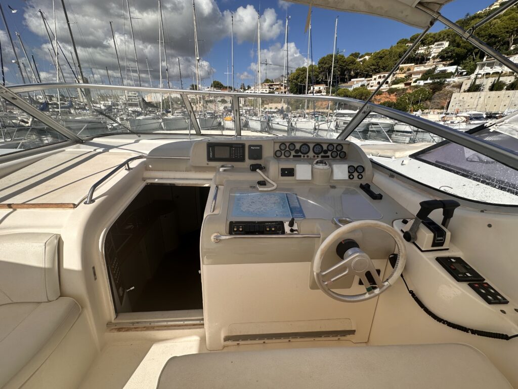 Sealine 360 Ambassador - REF 043P