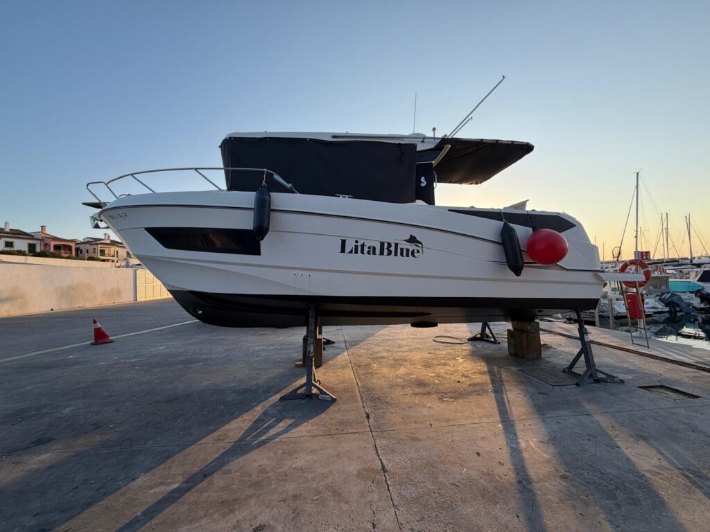 Beneteau Barracuda 9 - REF 063S
